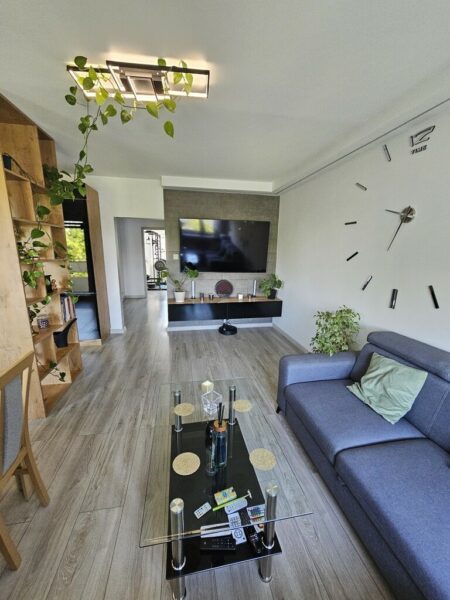 Po generalnym remoncie 3 pokoje ,balkon !!