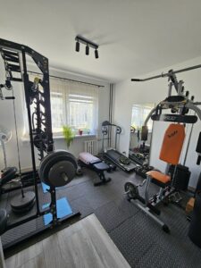 Po generalnym remoncie 3 pokoje ,balkon !!