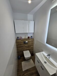 Po generalnym remoncie 3 pokoje ,balkon !!