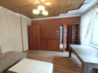 Mieszkanie dwupokojowe z potencjałem -centrum!