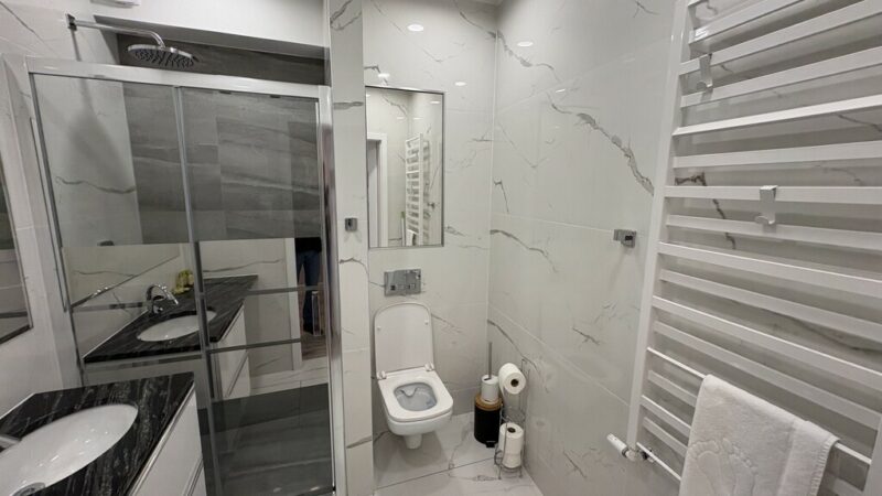Apartament 2pok, taras (miejsce postojowe w cenie)