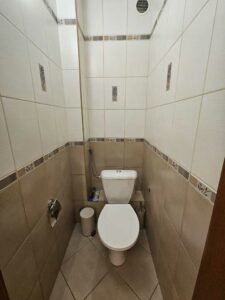 3pok. piętro 1, 76m2, 1992r. w Centrum