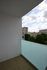 Nowoczesne 2-pokojowe z balkonem i garażem