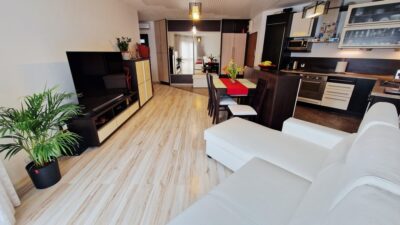 3 pokoje - Taras, balkon, miejsce w garażu + klima