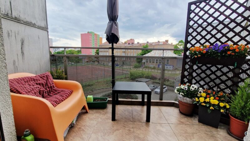 3 pokoje - Taras, balkon, miejsce w garażu + klima