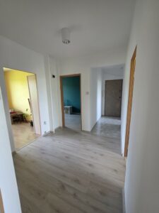WYJĄTKOWE 4 POKOJE W SPOKOJNEJ OKOLICY
