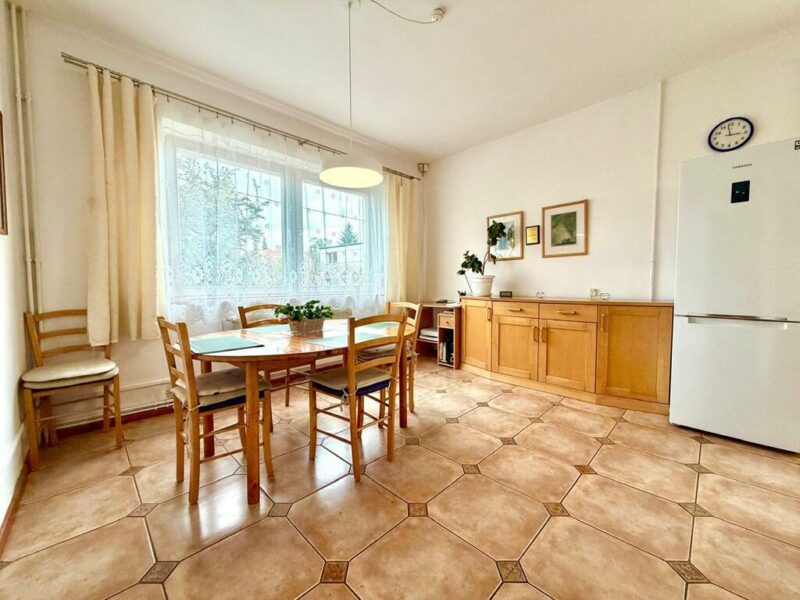 Dom na Pogodnie, ogród, garaż, 11 pokoi