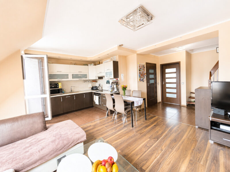 3 pokoje | balkon | garaż zamykany | Bukowo