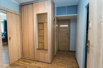 Dwu pokojowe z balkonem - oś. Kasztanowe