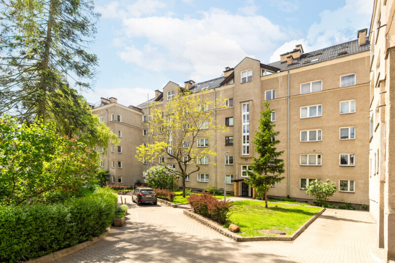 Mieszkanie 4 pok. 87,5 m² parter ul.Boguchwały