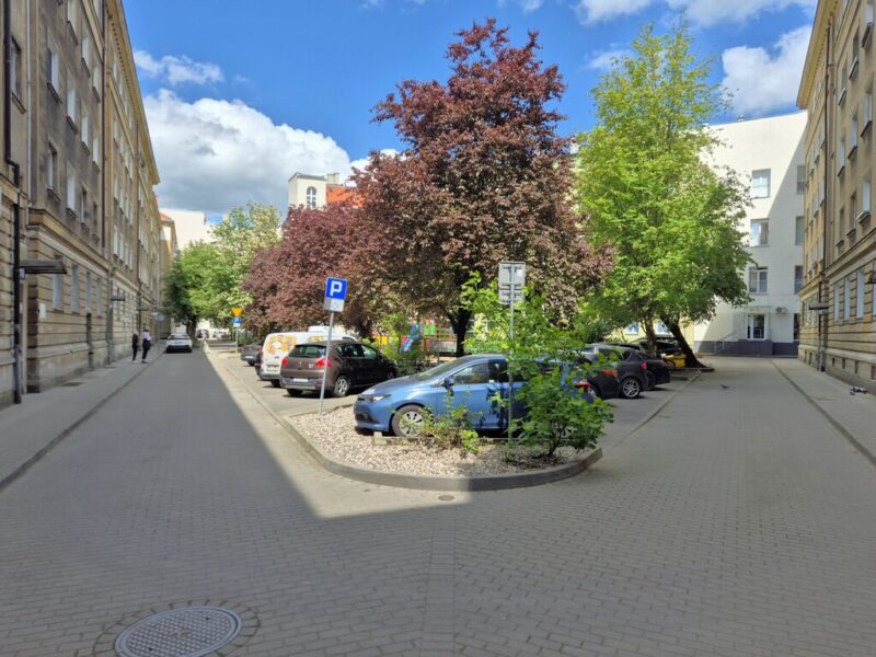 Rozkładowe 2 pokoje przy Placu Lotników