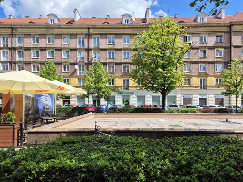 Rozkładowe 2 pokoje przy Placu Lotników