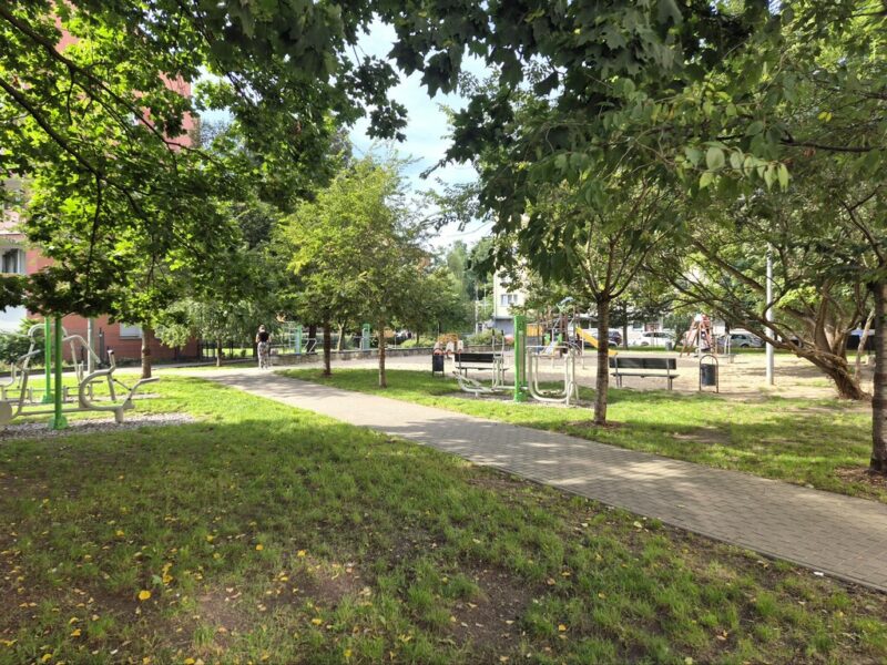 2 pok. ścisłe Centrum ładna kamienica po remoncie