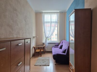2 pok. ścisłe Centrum ładna kamienica po remoncie