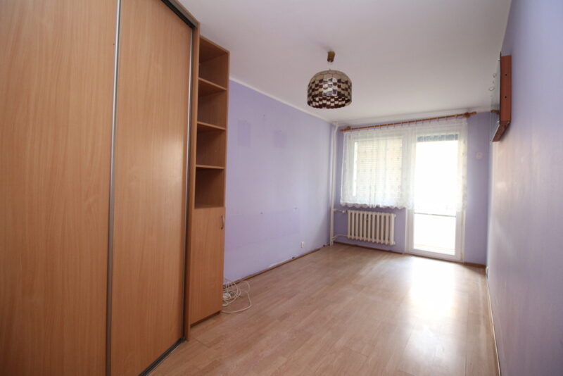 Parter - dwa pokoje z balkonem