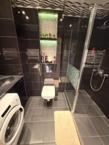 Mieszkanie pracownicze lub pod gabinety, biura