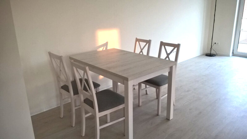 Gumieńce apartament 92 m2, 4 pokoje, balkon 5250,-
