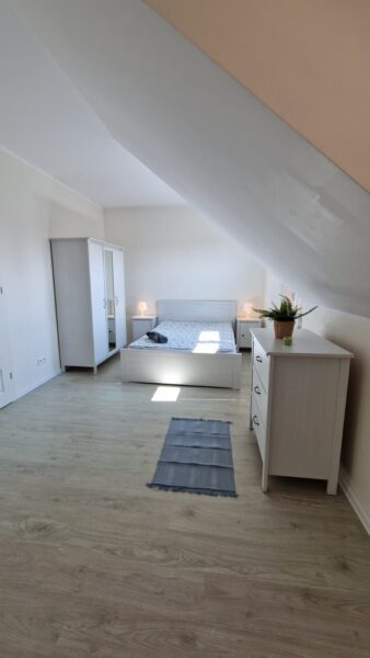 Gumieńce apartament 92 m2, 4 pokoje, balkon 5250,-