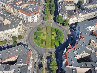 Na sprzedaż 3 pokoje z widokiem na Plac Odrodzenia