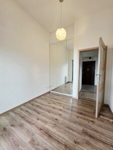Przestronny apartament 3 pok. z dużym balkonem