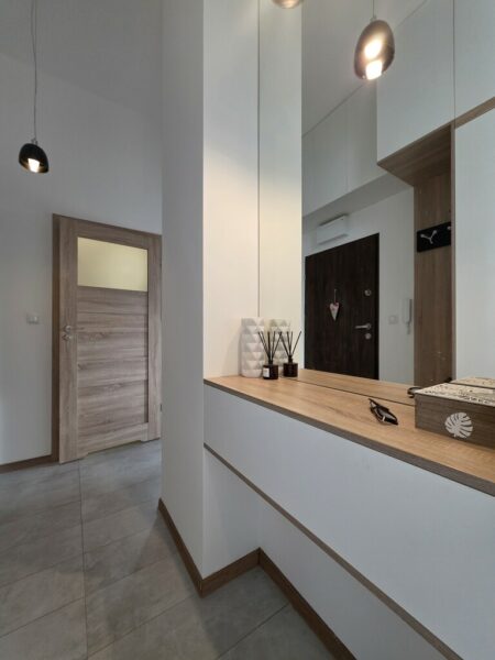 Przestronny apartament 3 pok. z dużym balkonem