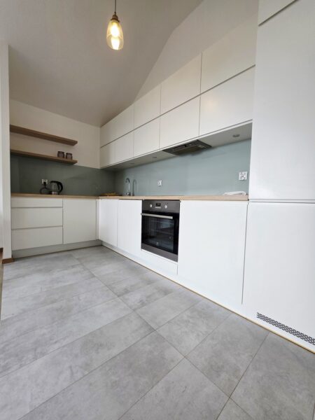 Przestronny apartament 3 pok. z dużym balkonem