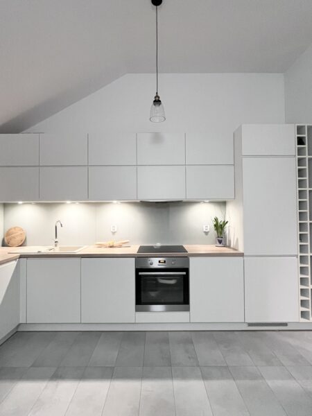 Przestronny apartament 3 pok. z dużym balkonem
