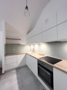 Przestronny apartament 3 pok. z dużym balkonem