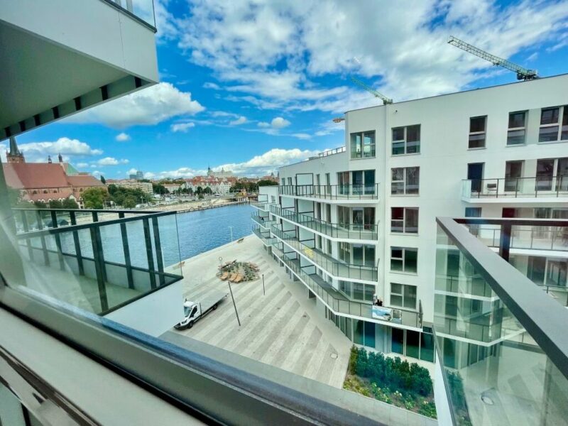 Nowoczesny apartament 3-pok. tuż nad Odrą (balkon)