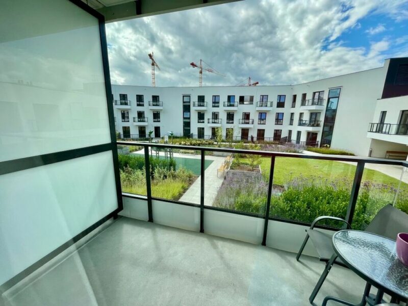 Nowoczesny apartament 3-pok. tuż nad Odrą (balkon)