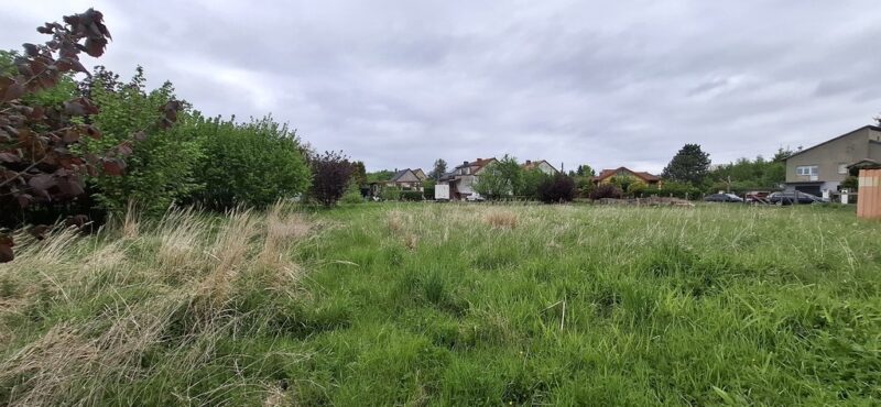Działka 1425 m² z pozwoleniem – Trzebiatów