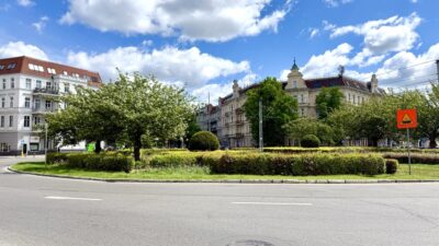 Na sprzedaż 3 pokoje z widokiem na Plac Odrodzenia