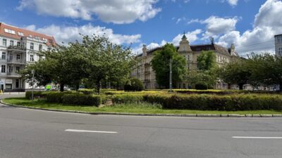Na sprzedaż 3 pokoje z widokiem na Plac Odrodzenia