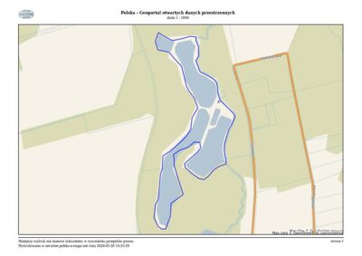 Prywatny kompleks wodny w środku lasu