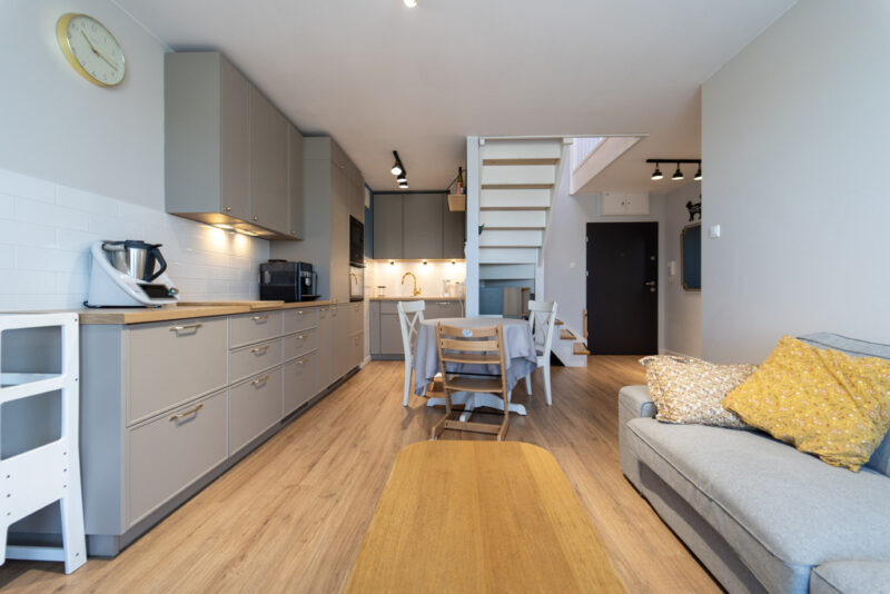 APARTAMENT NA POGODNIE — GOTOWY DO ZAMIESZKANIA!