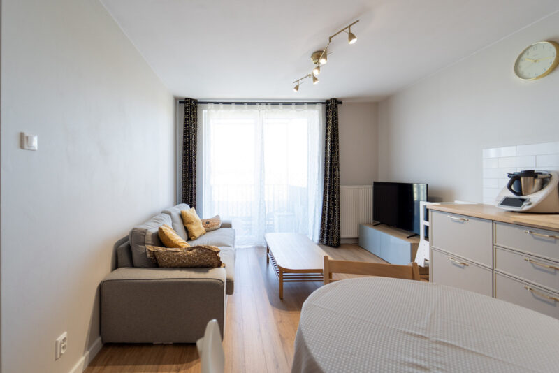 APARTAMENT NA POGODNIE — GOTOWY DO ZAMIESZKANIA!