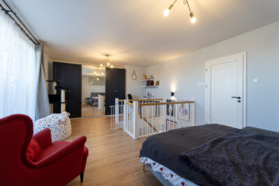 APARTAMENT NA POGODNIE — GOTOWY DO ZAMIESZKANIA!