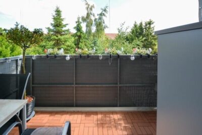 2 dwa pokoje, balkon, garaż