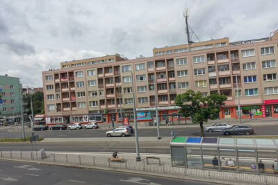Pl. Rodła 2 pokoje 34,5 m2 po remoncie, II p.