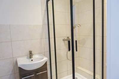 Pl. Rodła 2 pokoje 34,5 m2 po remoncie, II p.
