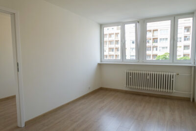 Pl. Rodła 2 pokoje 34,5 m2 po remoncie, II p.