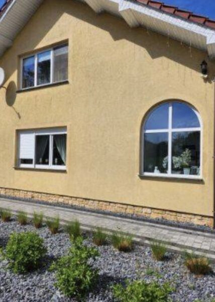 Posiadłość w sąsiedztwie lasu i jeziora- Moryń