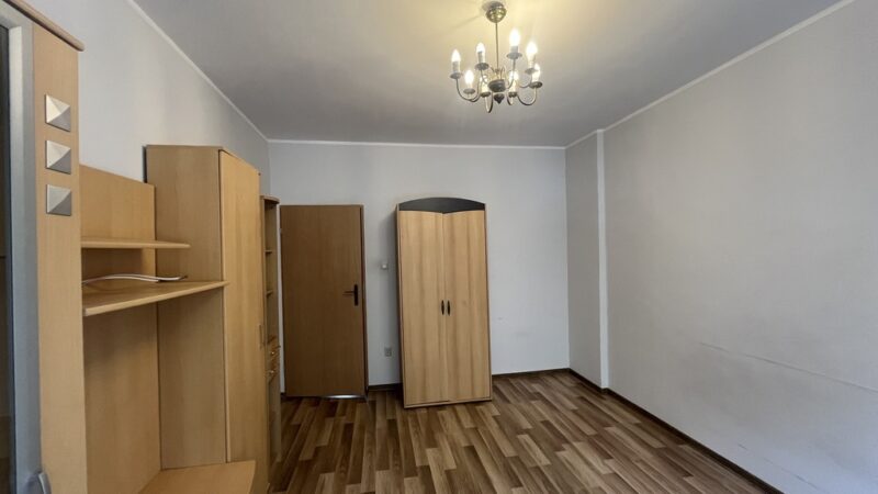 2 pok.rozkładowe , balkon -okolice Jasnych Błoni.