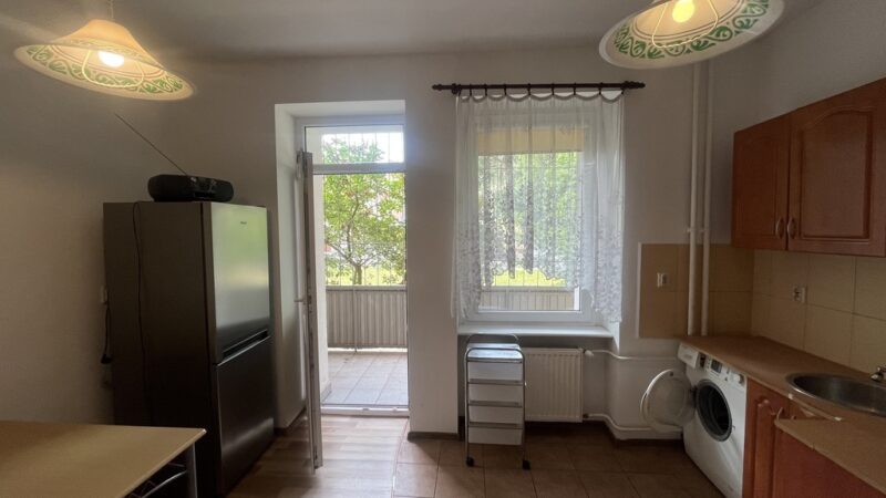 2 pok.rozkładowe , balkon -okolice Jasnych Błoni.