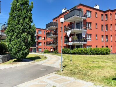Park Ostrowska | 2-pokojowy apartament z balkonem