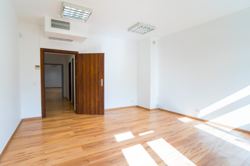 Klimatyzowany lokal na biuro, kancelarię, studio.