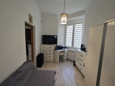 Duże 4 pokojowe mieszkanie-wysoki parter. 77,58m2