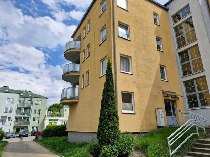 2 pok. do zamieszkania - spół/wł. obnizka ceny