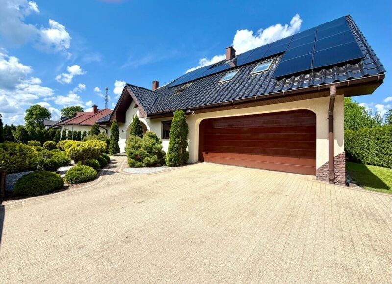 Wyjątkowy dom 240 m² | Pompa, solary, garaż