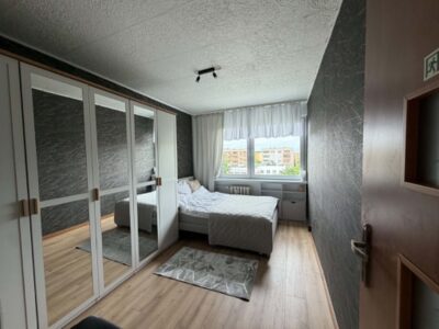 2 pokoje centrum Polic
